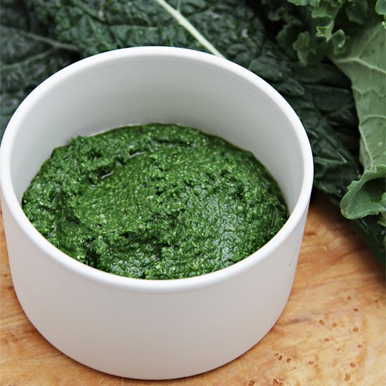 Kale pesto