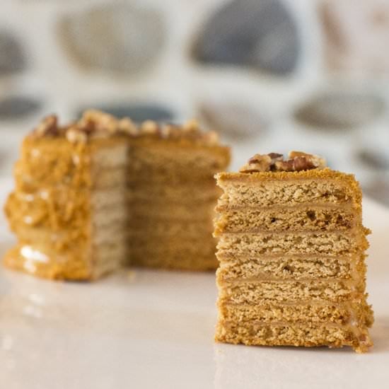 Medovnik – Bohemian Honey Cake