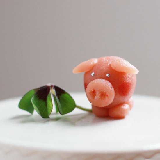 Marzipan Piggy