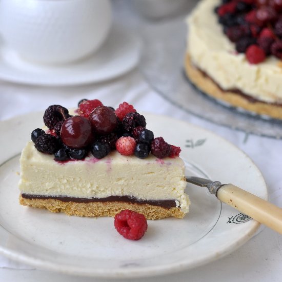 No-Bake White Chocolate Cheesecake