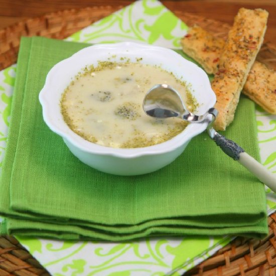 Slow Cooker Brocolli Cheese Soup