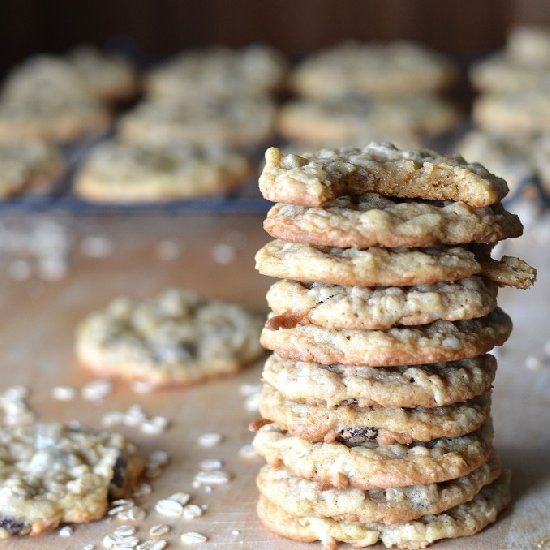 Oatmeal Cinnamon Raisin Cookies