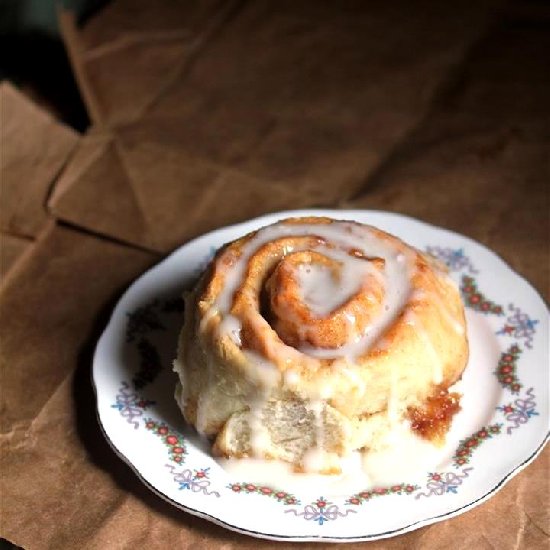 Vegan Cinnamon Rolls