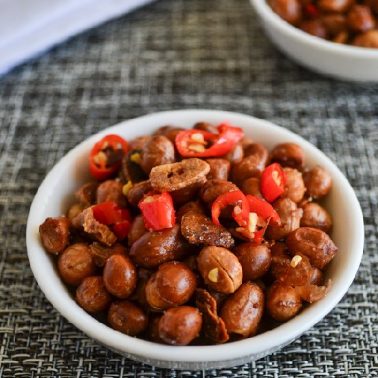 Spicy Garlic Peanuts