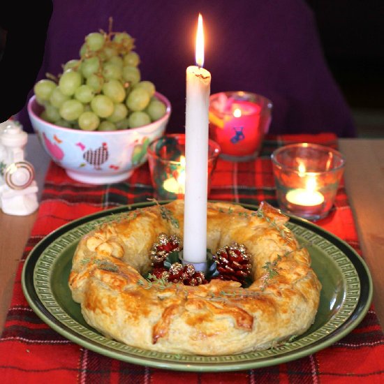 Festive Vegetarian Haggis Wreath