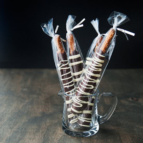 Chocolate Caramel Pretzels