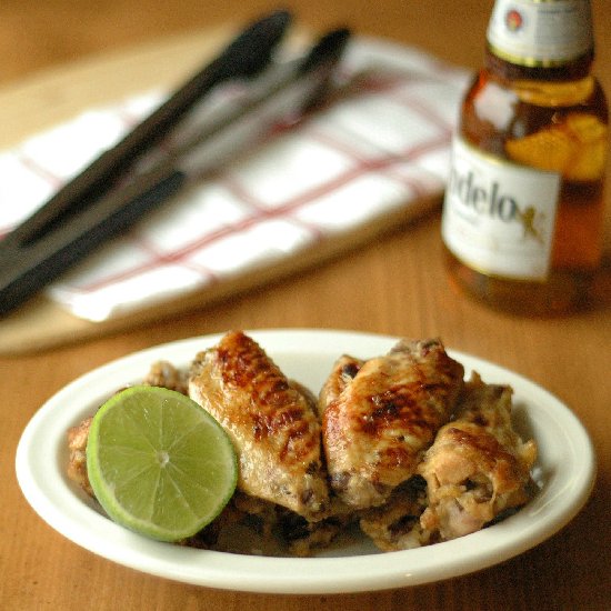 Crockpot Beer Glazed Chicken Wings