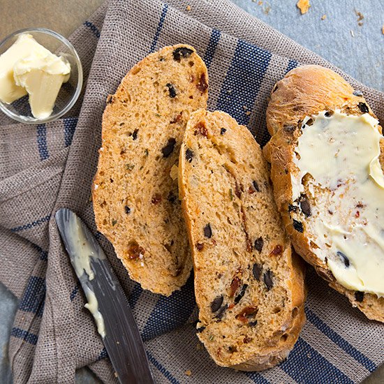 Olive-Tomato-Bread