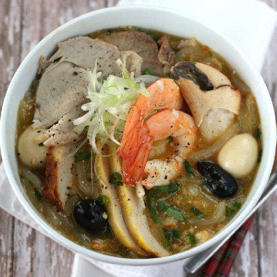 Vietnamese Crab Thick Noodle Soup