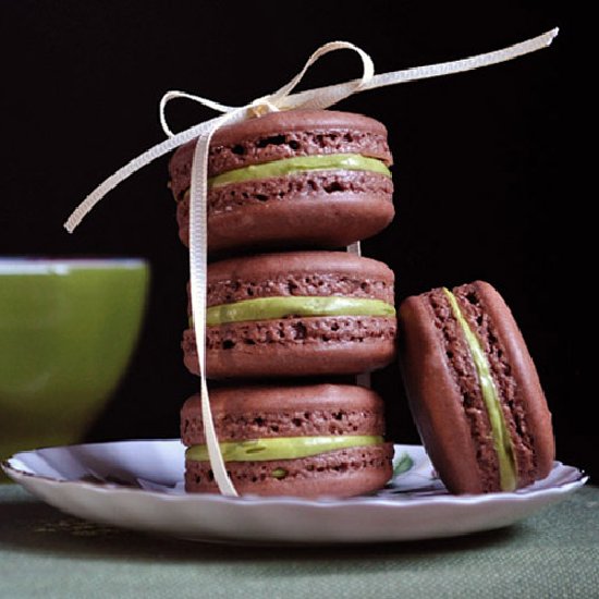 Chocolate Creme de Menthe Macarons