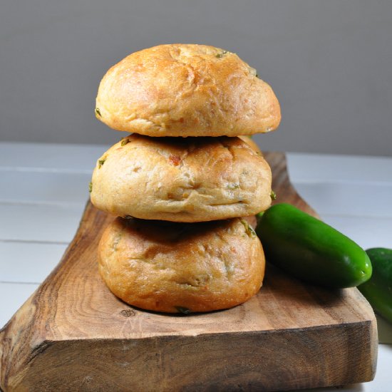 Jalapeno Cheddar Wheat Buns