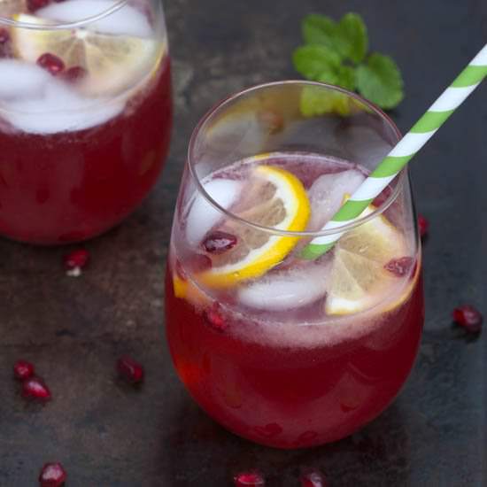 Pomegranate Lemonade Spritzer