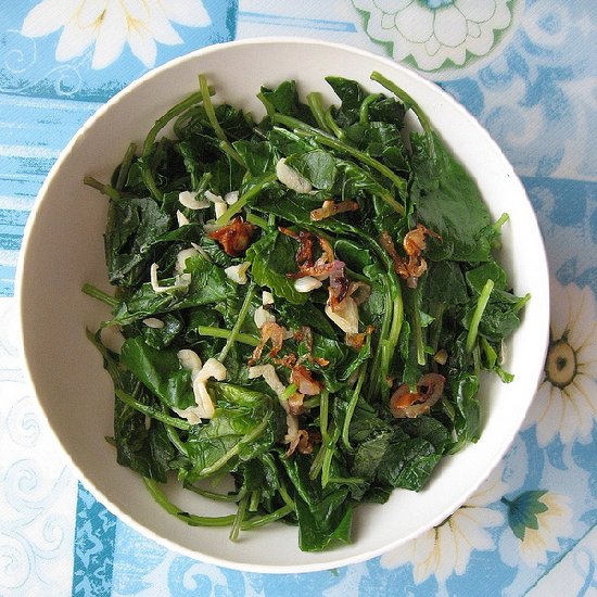 Baby Kale w/ Garlic & Shallot