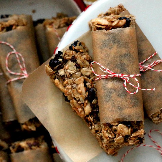 Almond Cherry Cacao Granola Bars