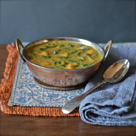 Coconut, Sweet Potato & Spinach Soup