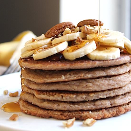 Banana Pecan Pancakes