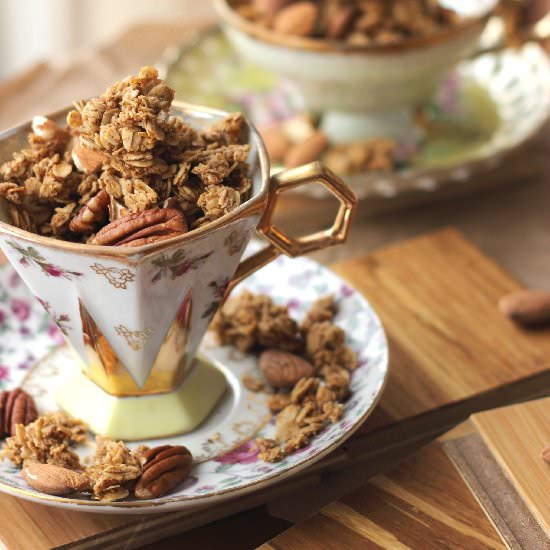 Super Chunky Honey Spice Granola