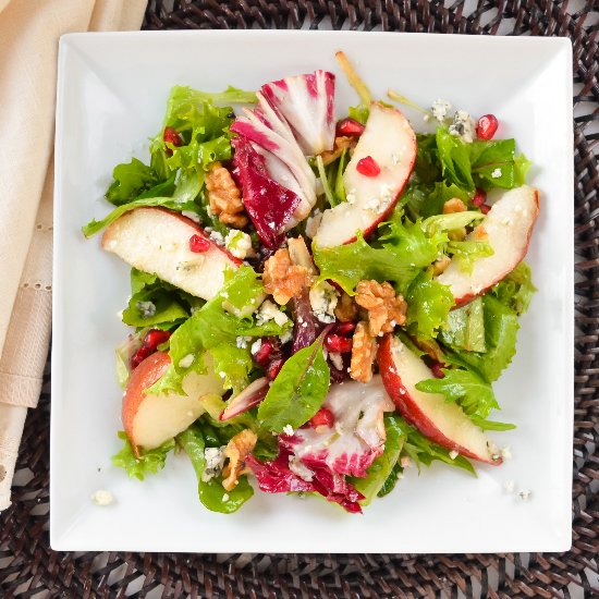 Pear Pomegranate Gorgonzola Salad