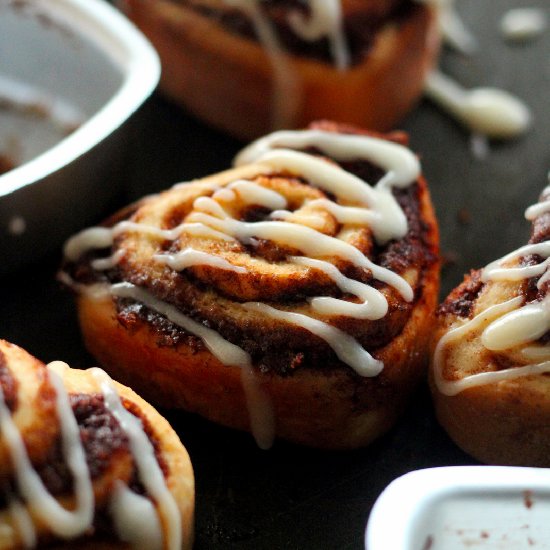 I Heart Cinnamon Rolls