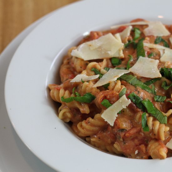 Creamy One Pot Tomato Pasta