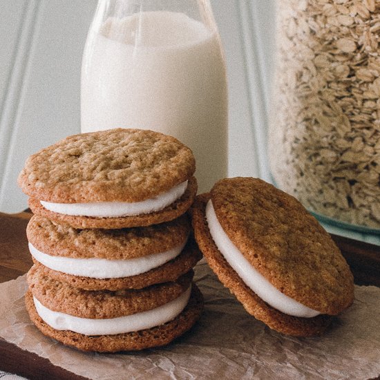 GF Oatmeal Creme Pies