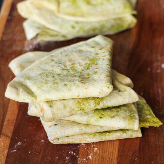 Homemade Trinidadian dhal puri roti