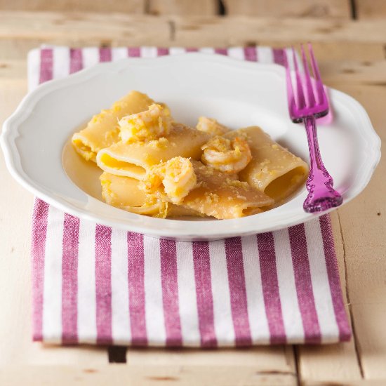 Pasta with Cabbage and Shrimps