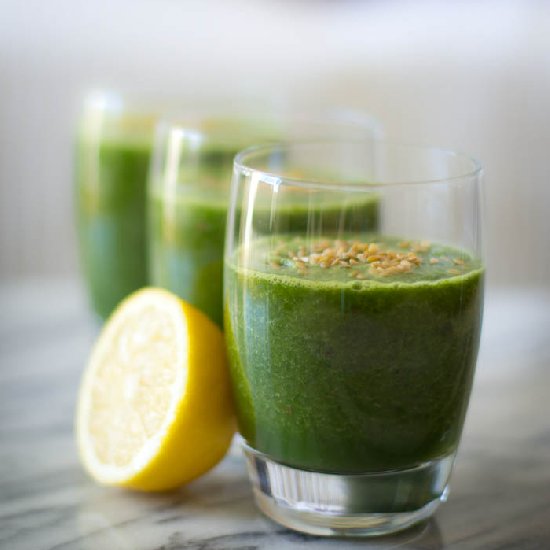 Glowing Green Smoothie