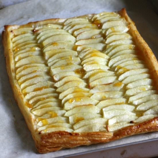 Easy Apple Tart