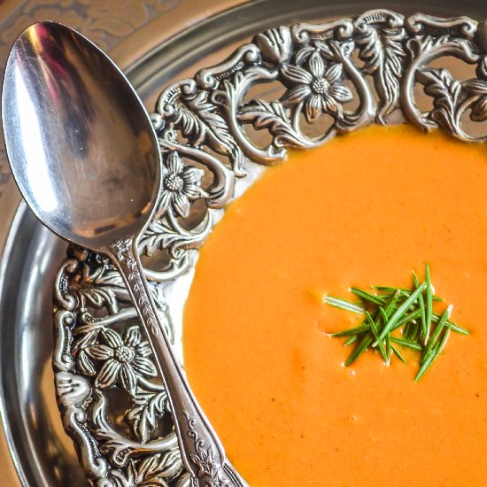 Herbal Roasted Tomato Soup