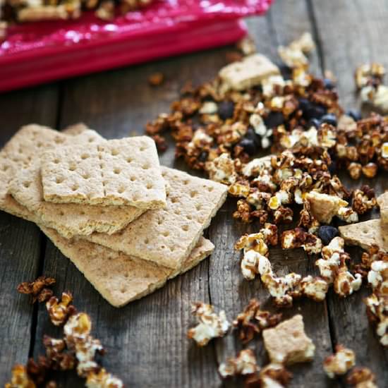 Pumpkin Pie Popcorn Snack Mix