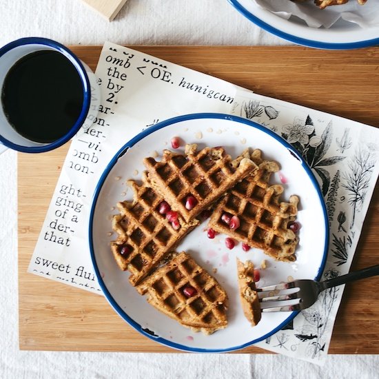 Overnight Oat Waffles