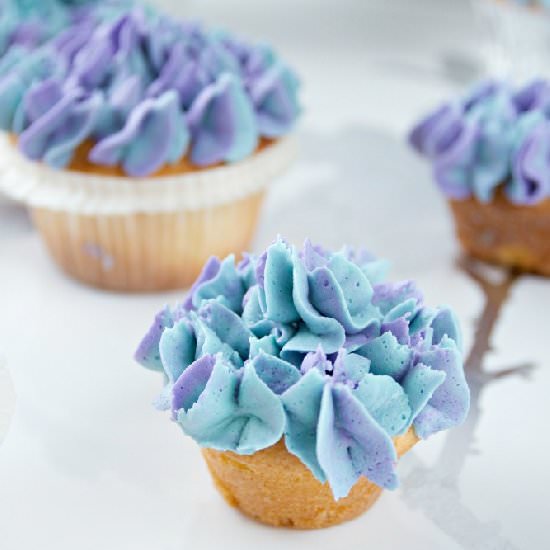 Hydrangea Cupcakes