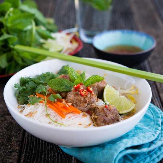 Pork Balls on Vermicelli