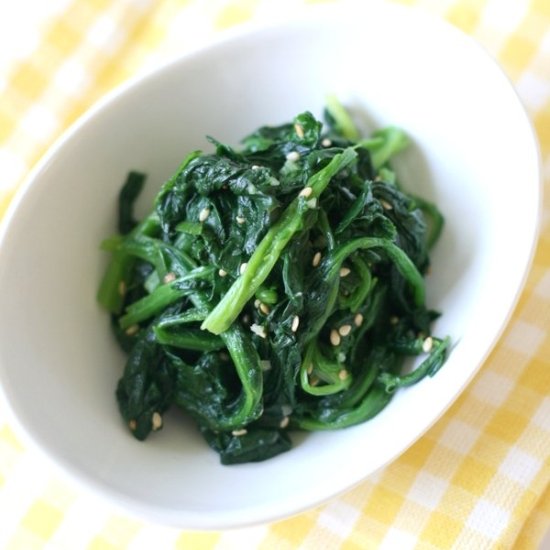 Seasoned Korean Spinach Salad