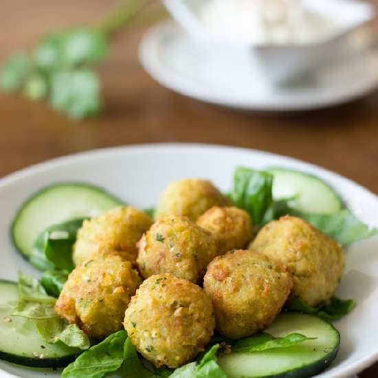 Falafel with Cottage Cheese Sauce