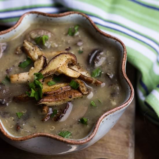 Creamy Mushroom & Quinoa Soup