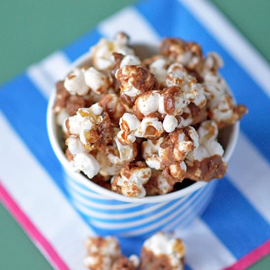 Caramel Apple Popcorn