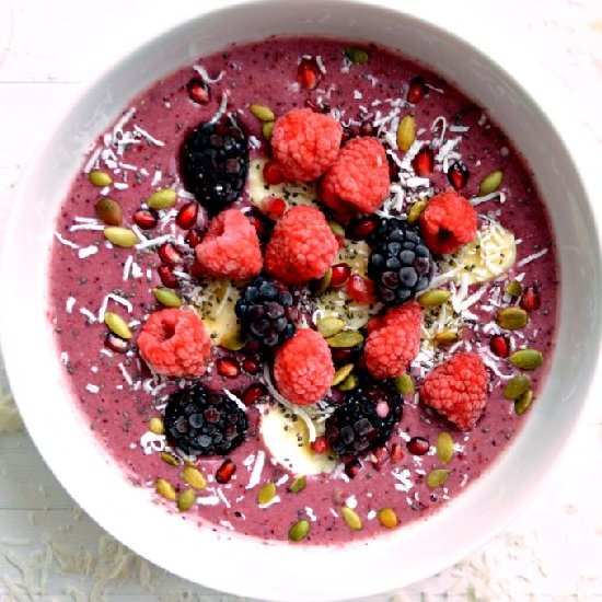 Vegan Antioxidant Smoothie Bowl