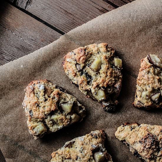 Pear Chocolate Scones