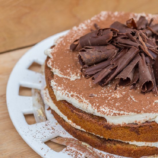 Tiramisu Cake