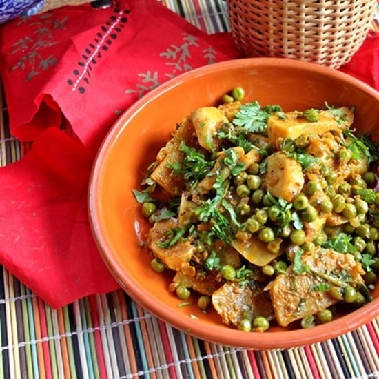 Kashmiri Turnips with Green Peas