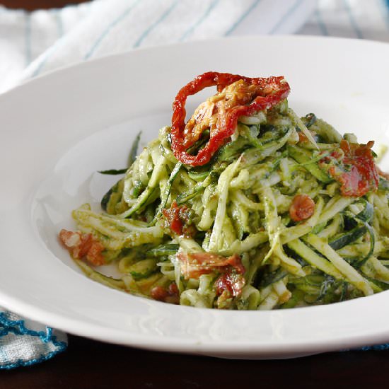 Sundried Tomato Pesto Zoodles