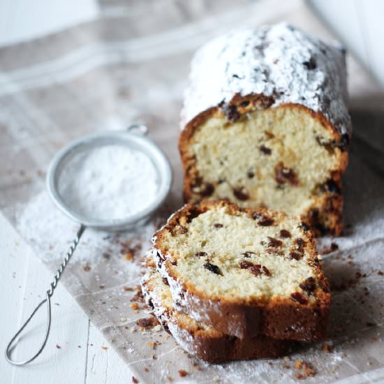 Raisin Pound Cake