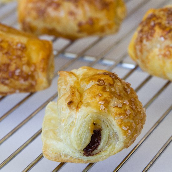 Petits Pains au Chocolat