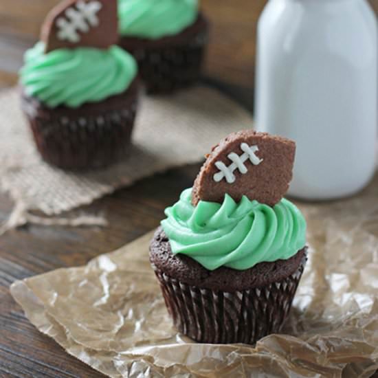 Football cupcakes