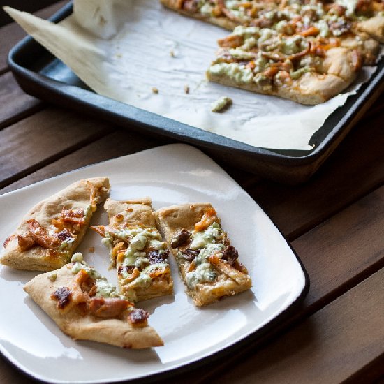 Buffalo Chicken Pizza Bread