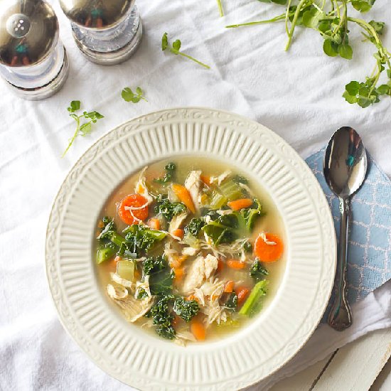 Easy Chicken & Kale Vegetable Soup