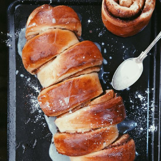 Cinnamon Pull-Apart Buns