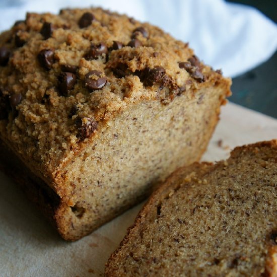 Banana Bread with Streusel Topping